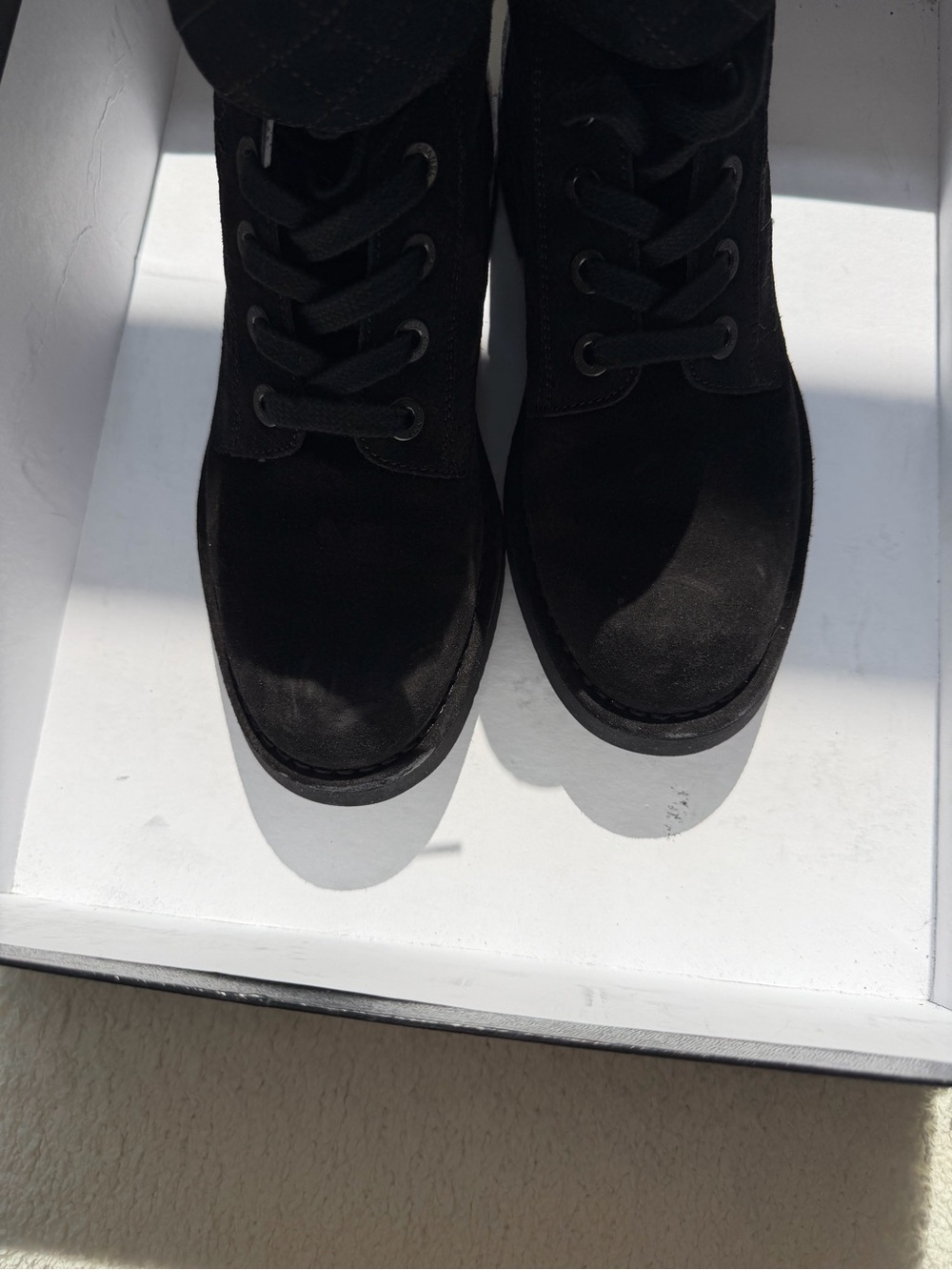Chanel authentic Black Quilted Suede Lace-Up Ankle Boots - Picture 6 of 10